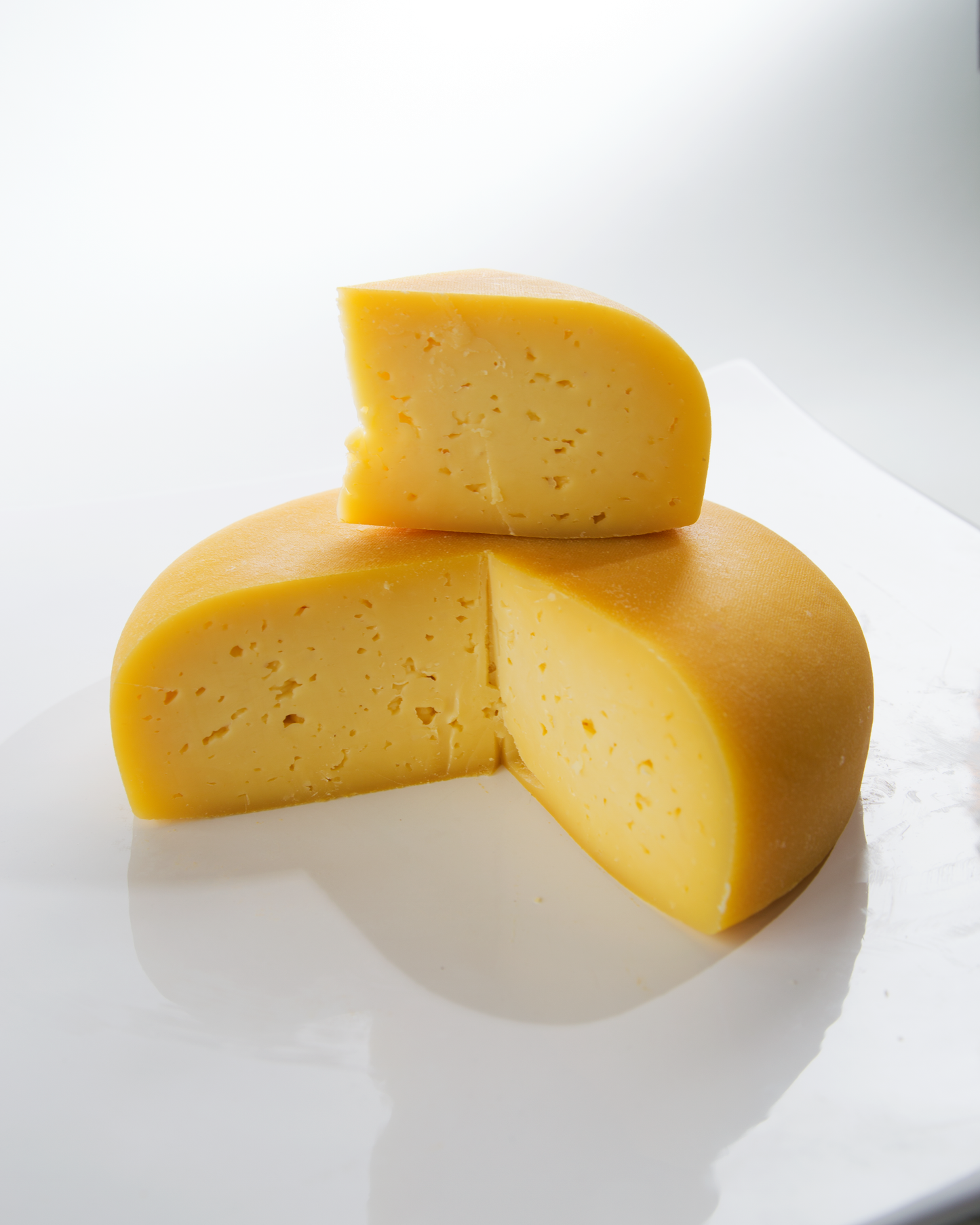 NIAGARA GOLD - UPPER CANADA CHEESE CO (Wheel 2KG)