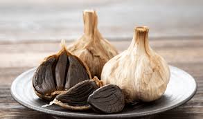 Organic Black Garlic - Large Bulbs